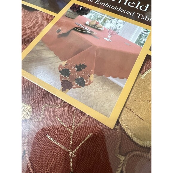 Bed Bath & Beyond Tablecloth Fall Autumn Leaves Embroidered New 60”x84” Oblong - Picture 4 of 9